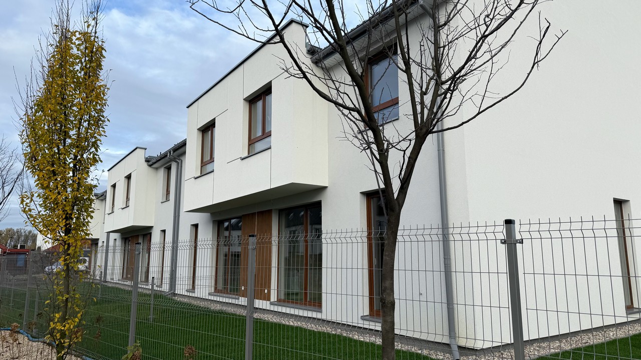 Ogrody Przyjaciół 5, completed houses in Białołęka